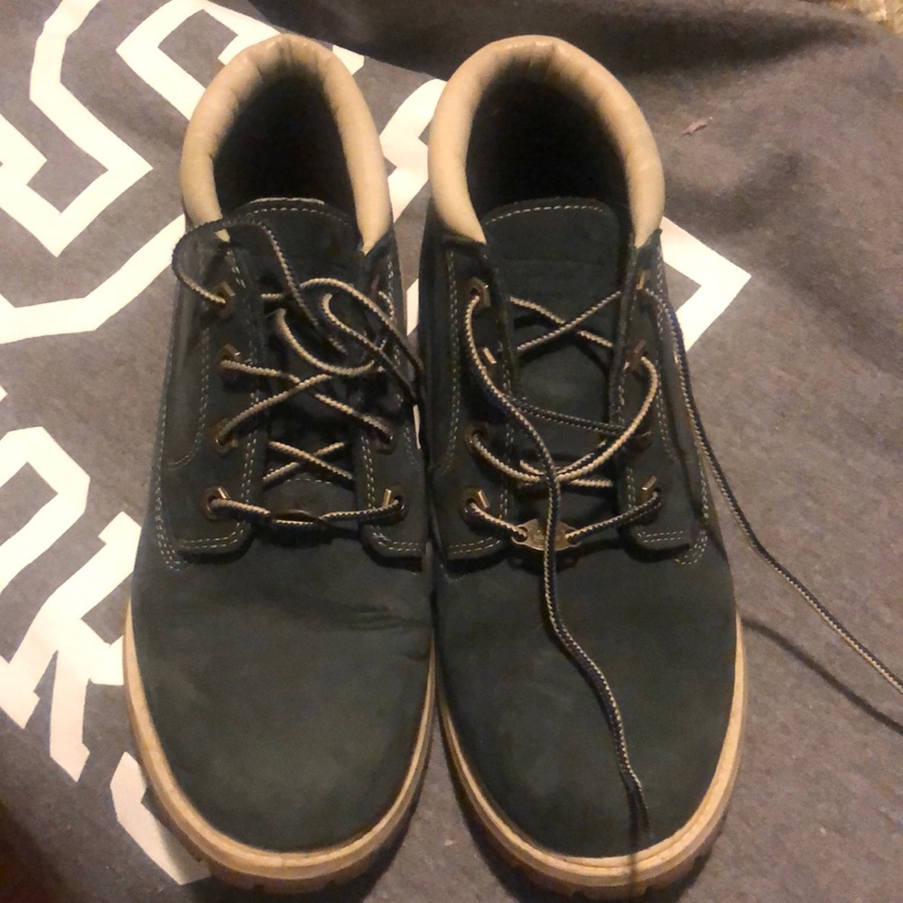 Almost new blue waterproof timbs 7.5 women’s